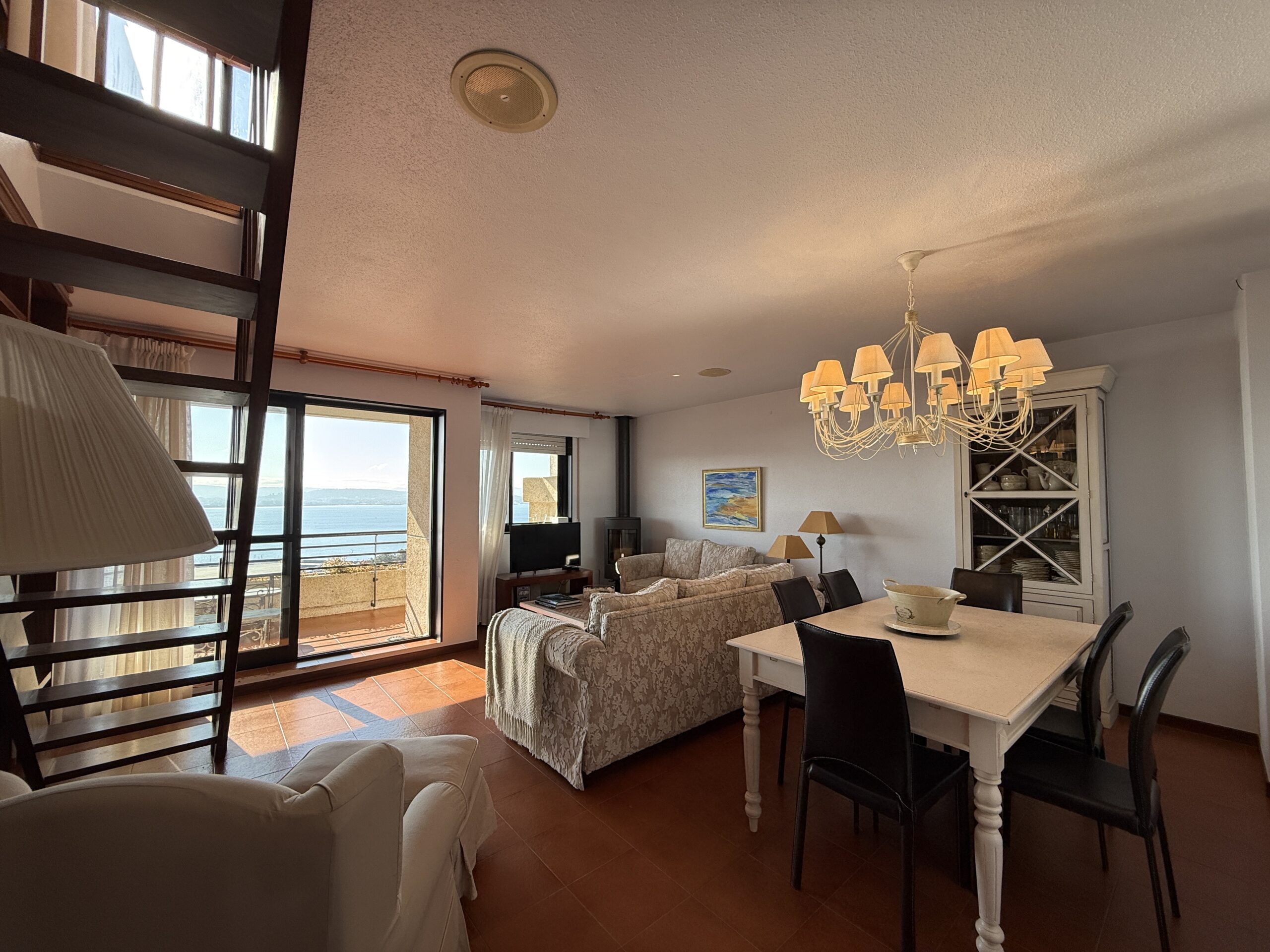 Estupendo dúplex en San Vicente do Mar, fabulosas vistas al mar